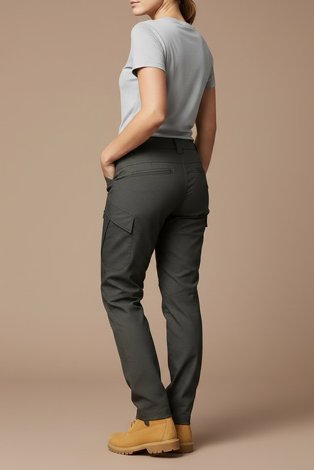 Pantalon Randonnée Femme Kaki Cargo Slim Imperméable - Polyester - vue 2